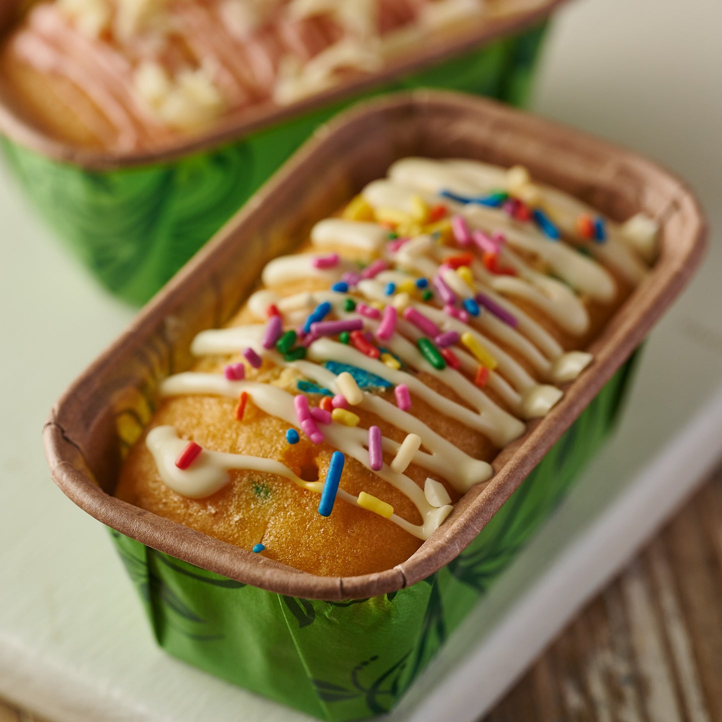 10 Piece Summer Cake Selection