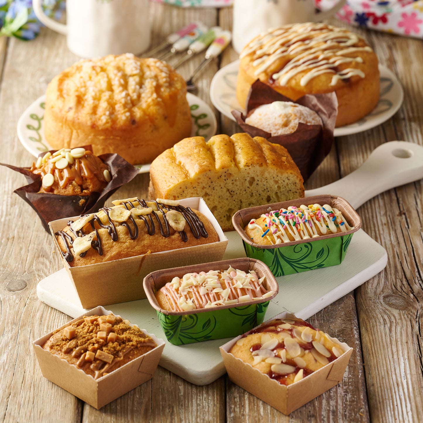 10 Piece Summer Cake Selection