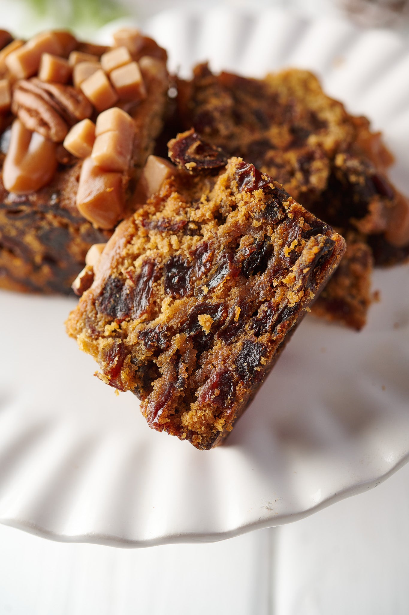 Festive Spiced Rum, Date & Salted Caramel Cake x8