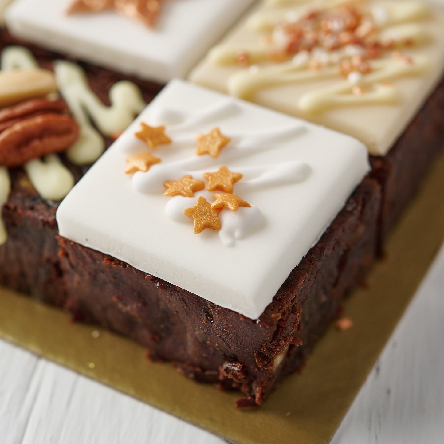 Festive Fruit Cake- 9 Piece Gifting Selection