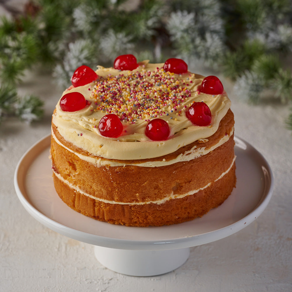 Strawberry Trifle Gateaux- 6 Inch