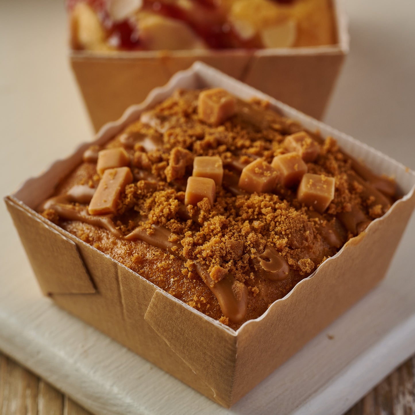 10 Piece Summer Cake Selection
