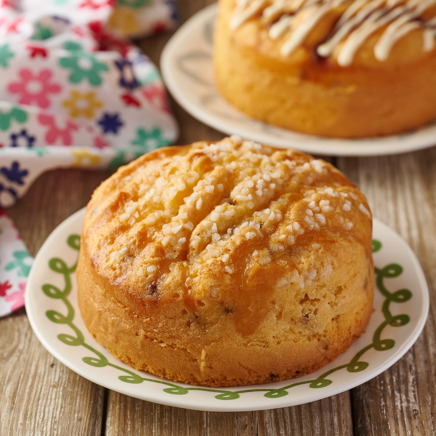10 Piece Summer Cake Selection
