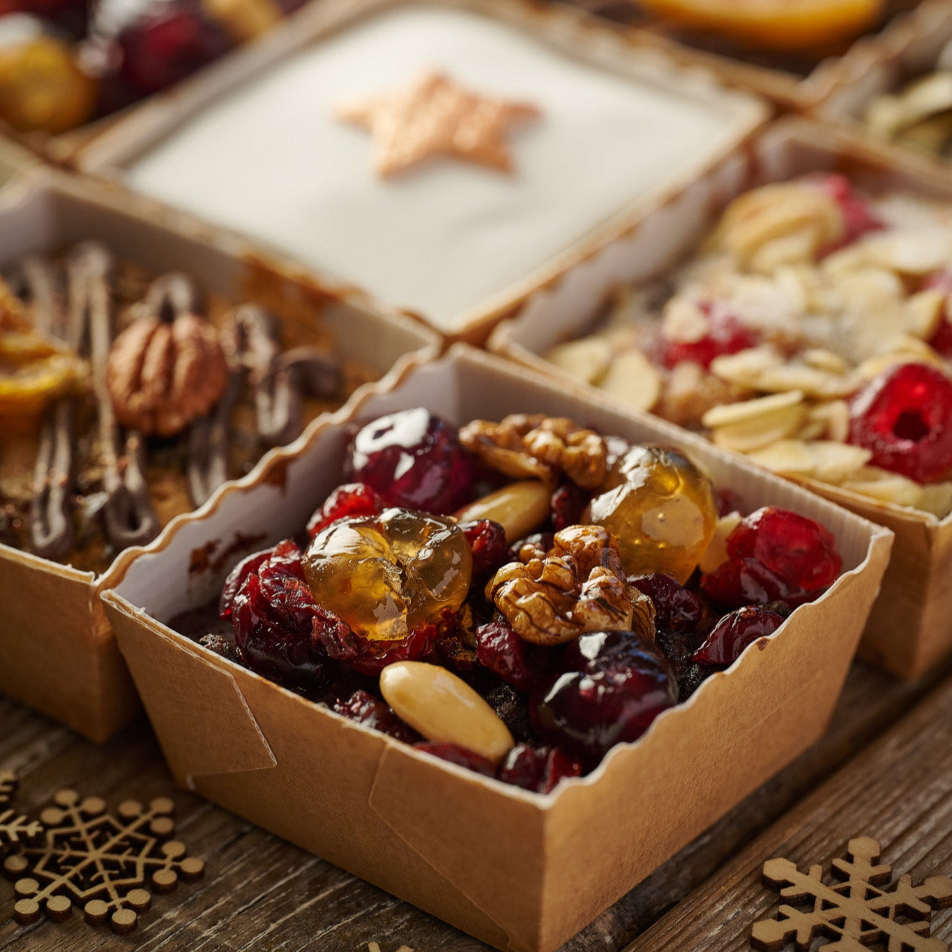 Festive Fruit Cake Selection- Gift Box