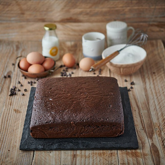 plain cake for decorating