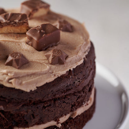 milky way cake with milkway bar & milky stars