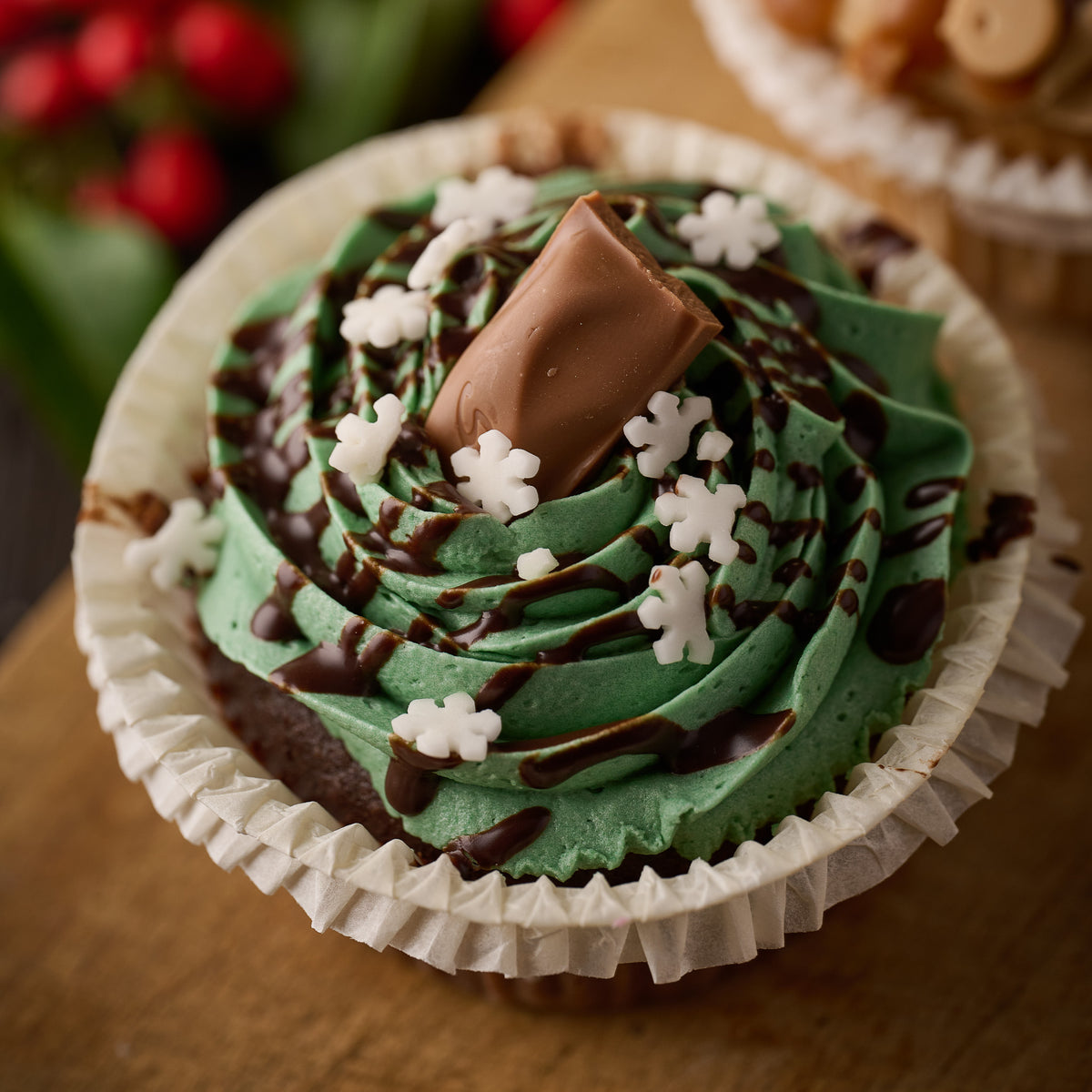 mint chocolate christmas cupcake 