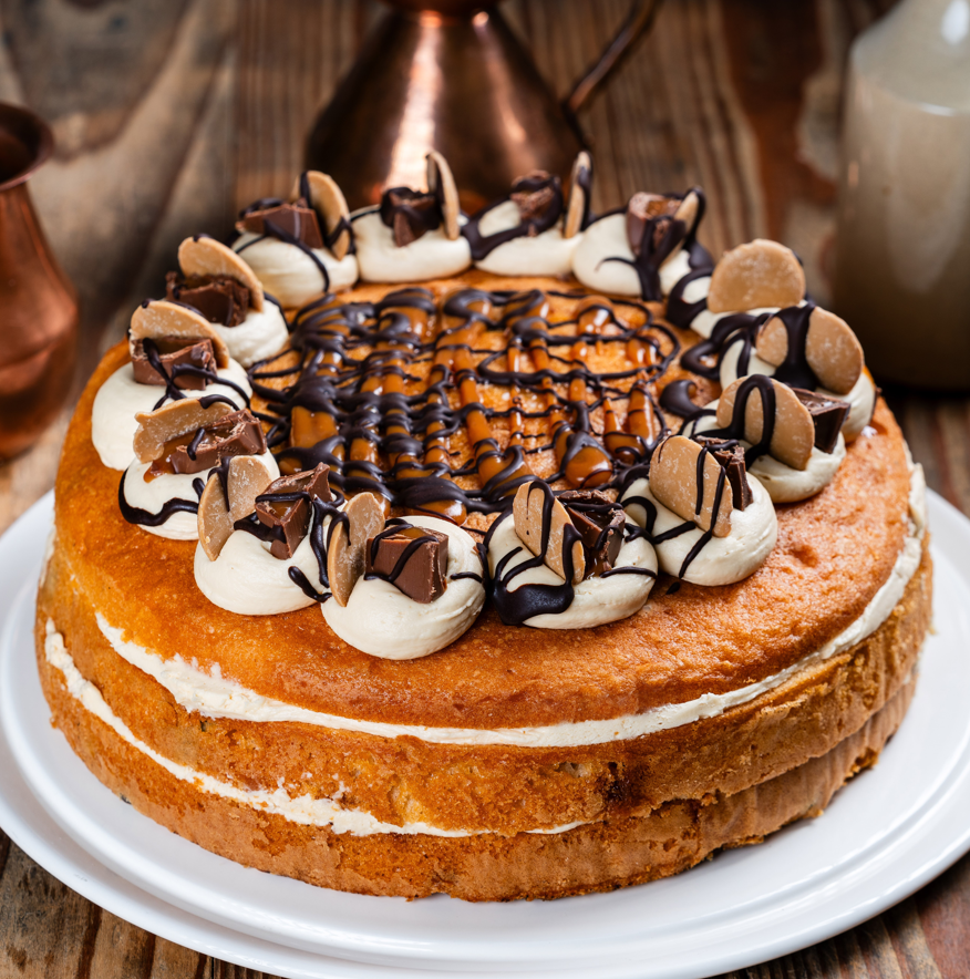 Sea Salted Caramel & Chocolate Drizzle Cake (14 Portions)