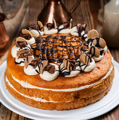 Sea Salted Caramel & Chocolate Drizzle Cake (14 Portions)
