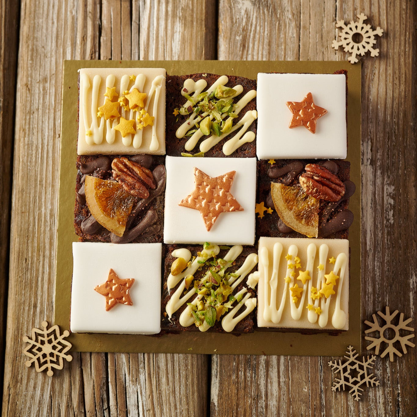 Festive Fruit Cake- 9 Piece Gifting Selection