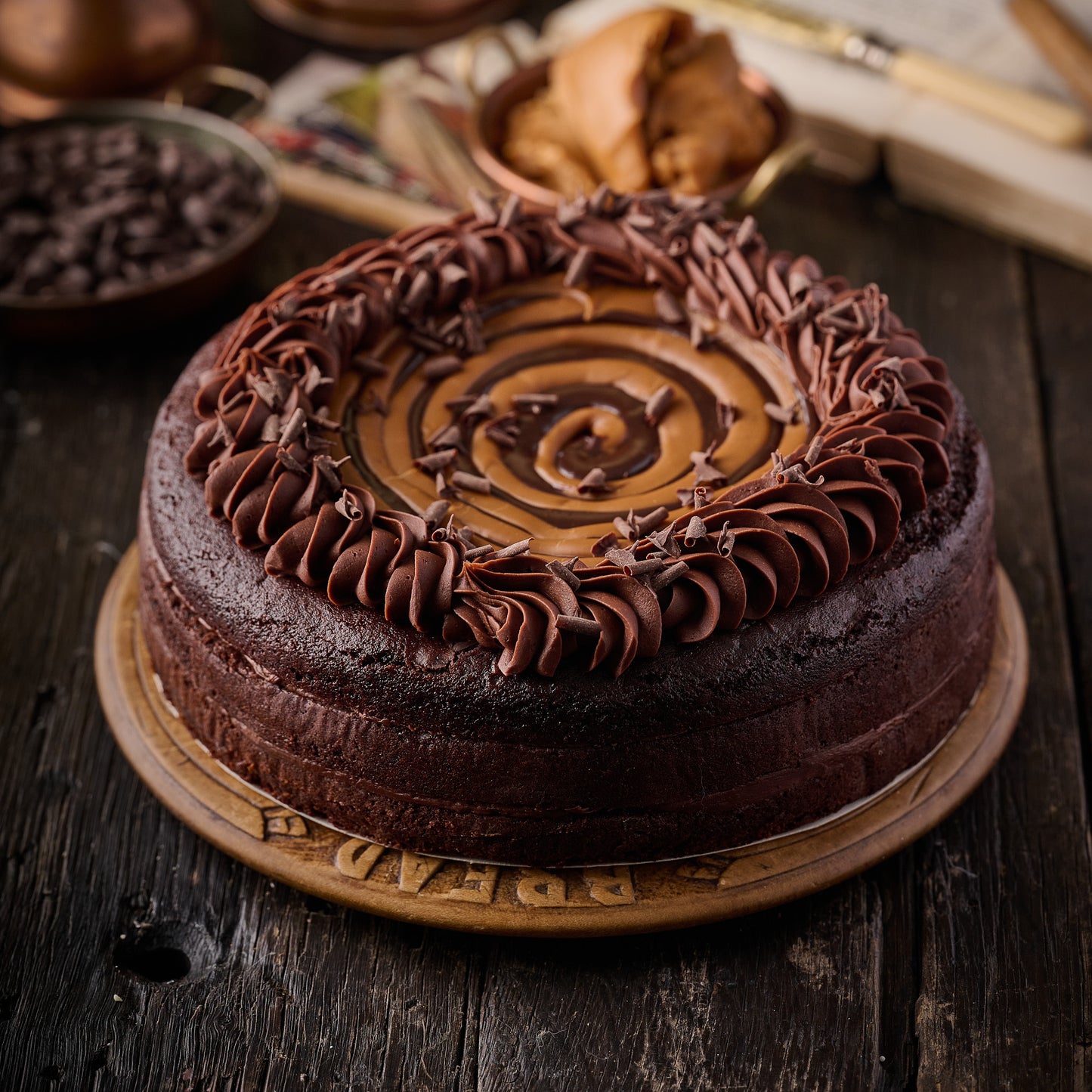 Gooey-licious Chocolate and Caramel Cake (vegan)