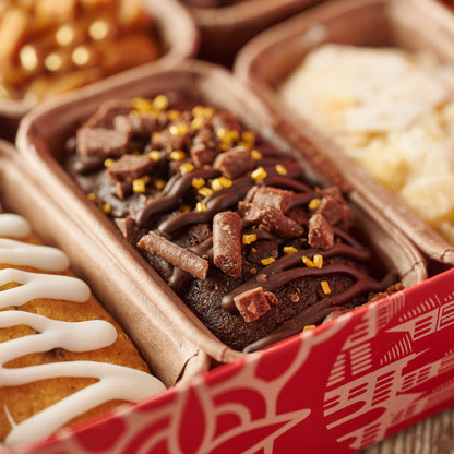 12 Piece Mini Loaf Cake Selection