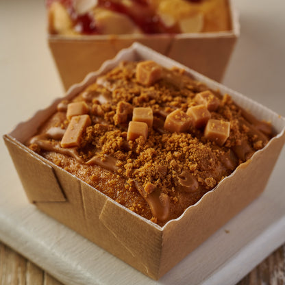 10 Piece Summer Cake Selection
