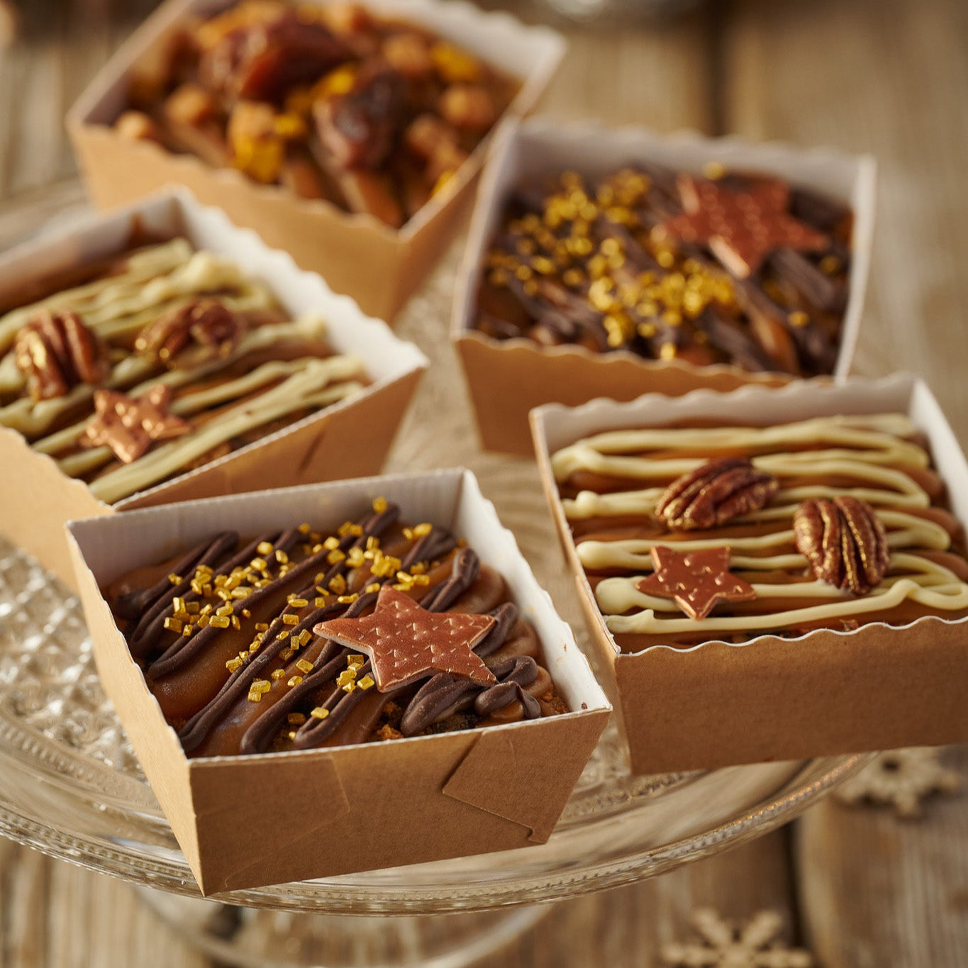 Deluxe Spiced Rum, Caramel & Date fruit Cake-Christmas Gift Box