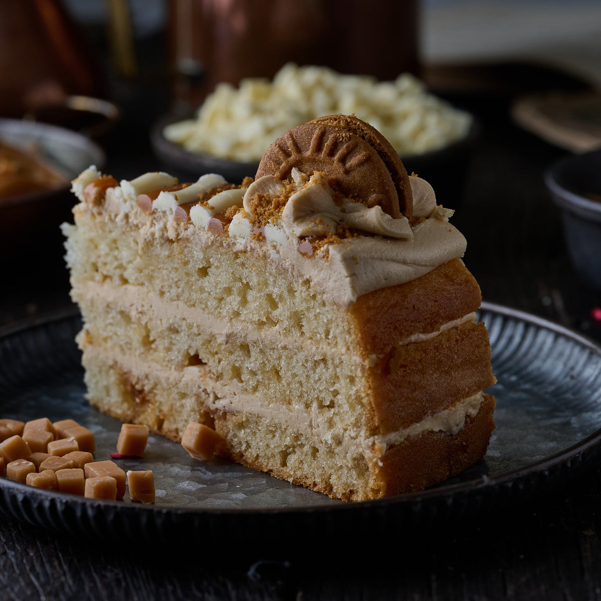 Biscoff Cake (14 Portions)