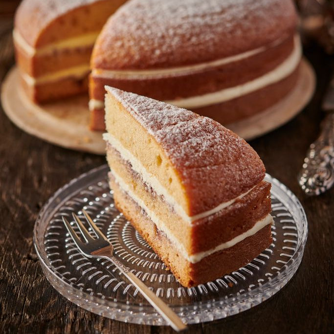 Victoria Sponge Cake (14 Portions)